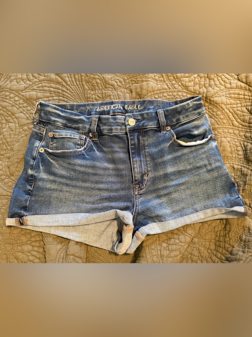 American Eagle Outfitters High-Rise Denim Shorts in Blue size 12